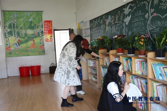 城区二小举行书香班级评选活动