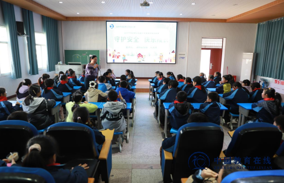 魅力二小思政课：守护安全，快乐成长